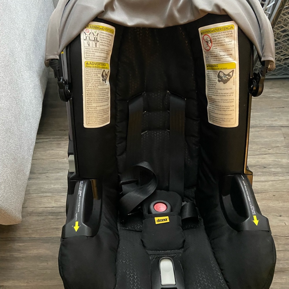 Doona Carseat/Stroller